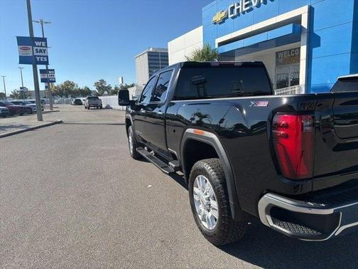 2024 GMC Sierra 2500 SLT