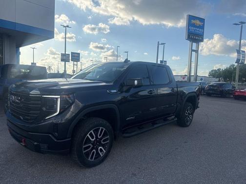 Titanium Rush Metallic 2023 GMC Sierra 1500 AT4