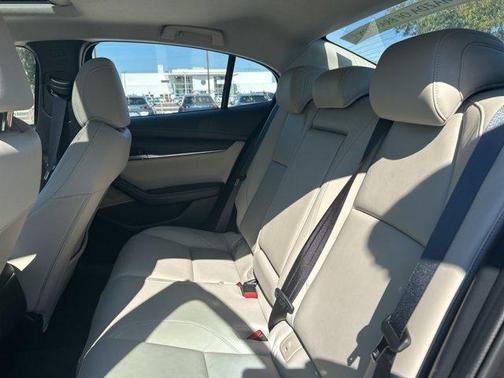 2025 Mazda Mazda3 FWD w/Preferred Package