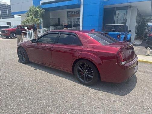2023 Chrysler 300