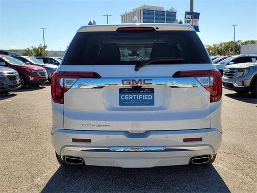 2021 GMC Acadia Denali