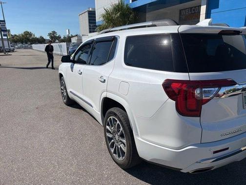 2021 GMC Acadia Denali