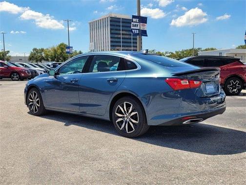 2025 Chevrolet Malibu RS