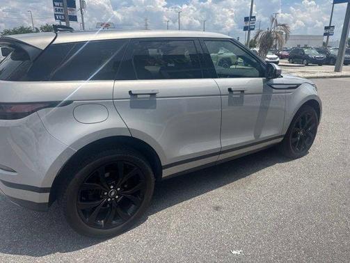Seoul Pearl Silver 2020 Land Rover Range Rover Evoque SE