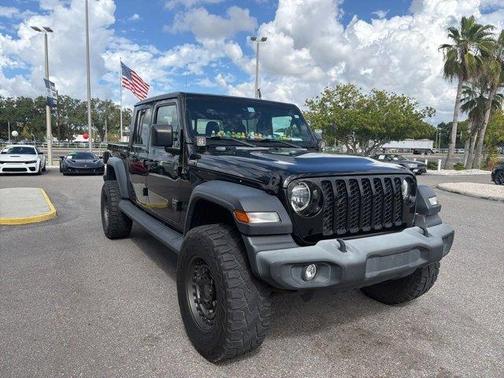 2020 Jeep Gladiator Sport