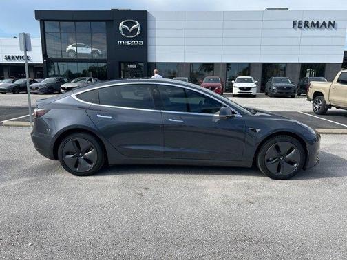 2019 Tesla Model 3 Standard Range Plus