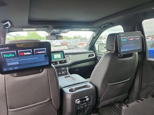 2023 GMC Yukon XL SLT