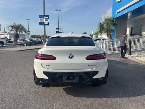 2024 BMW X4 M40i