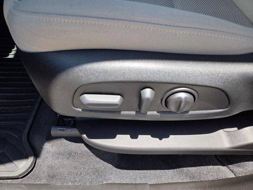 Radiant Red 2023 Chevrolet Traverse LT Cloth