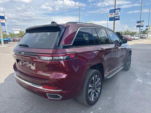 2023 Jeep Grand Cherokee Overland