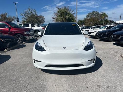 2025 Tesla Model Y Long Range