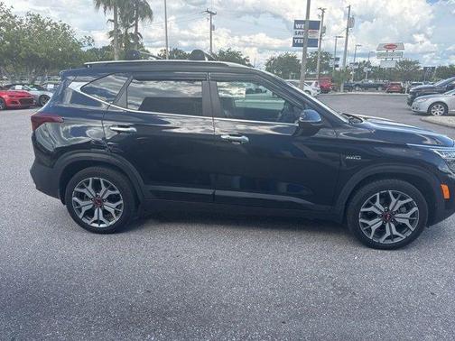 2021 Kia Seltos SX