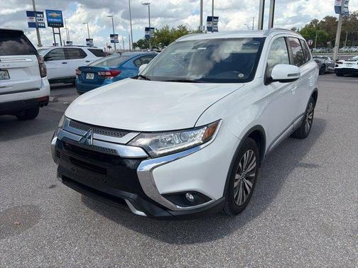 2019 Mitsubishi Outlander SEL