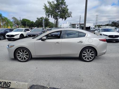 2023 Mazda Mazda3 AWD w/Premium Package