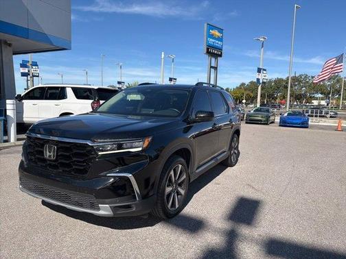 2024 Honda Pilot Touring