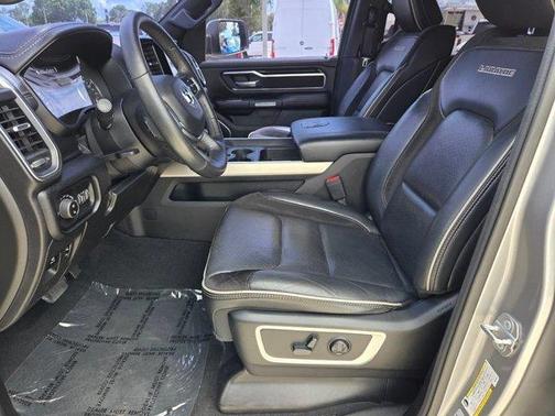 Billet Silver Metallic Clearcoat 2019 RAM 1500 Laramie