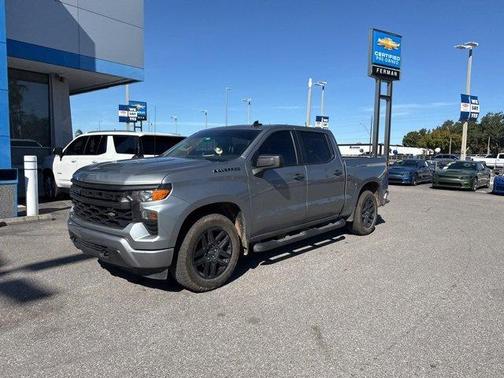 2024 Chevrolet Silverado 1500 Custom