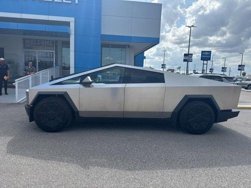 2024 Tesla Cybertruck Base