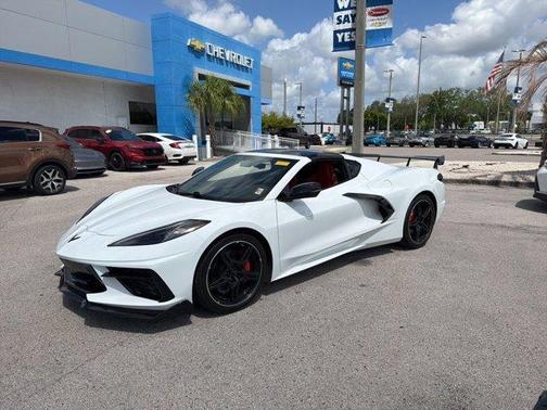 Arctic White 2020 Chevrolet Corvette Stingray w/2LT
