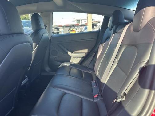 2022 Tesla Model 3 Base