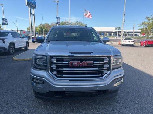 2017 GMC Sierra 1500 SLT