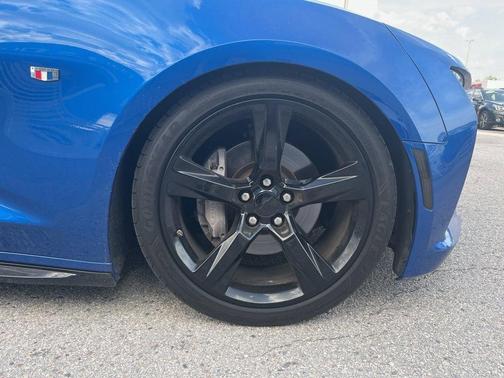 Hyper Blue Metallic 2018 Chevrolet Camaro 1SS