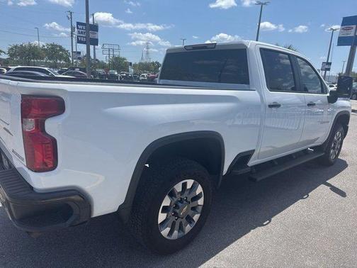 2024 Chevrolet Silverado 2500 Custom
