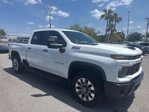 2024 Chevrolet Silverado 2500 Custom