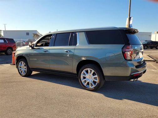 2024 Chevrolet Suburban High Country