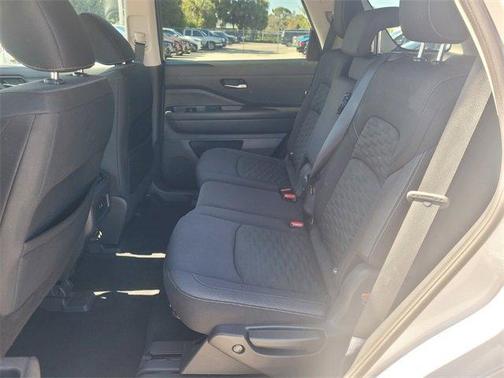 2022 Nissan Pathfinder S