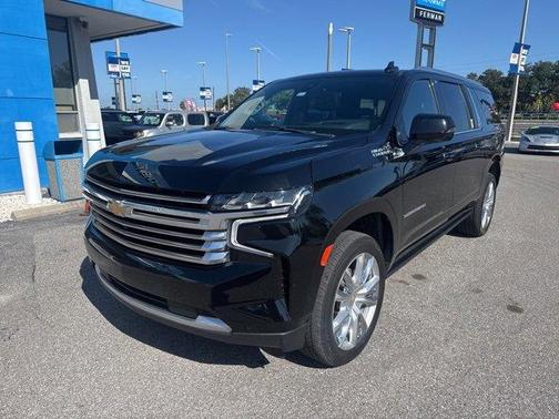 2021 Chevrolet Suburban High Country