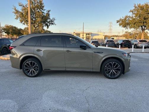 2025 Mazda CX-70 CX-70