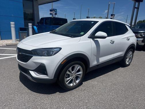 Summit White 2023 Buick Encore GX Preferred