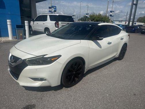 Pearl White 2016 Nissan Maxima 3.5 SL