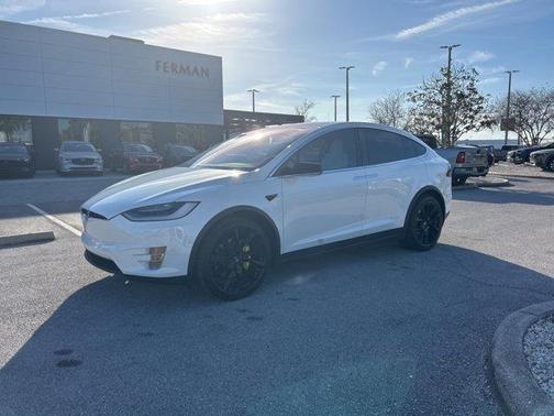 2019 Tesla Model X Long Range
