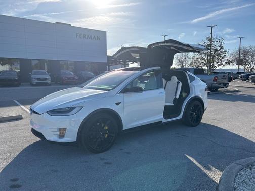 2019 Tesla Model X Long Range