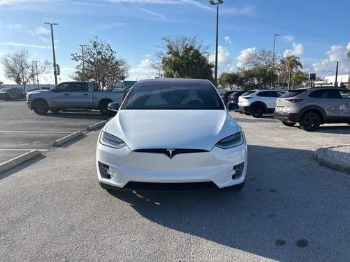 2019 Tesla Model X Long Range