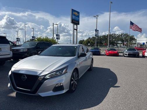 2021 Nissan Altima 2.5 SR