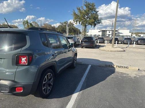 2017 Jeep Renegade Latitude
