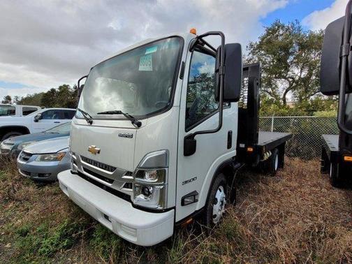 White 2024 Chevrolet Express 3500