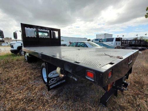 White 2024 Chevrolet Express 3500