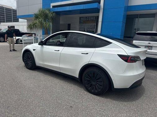 2021 Tesla Model Y Standard Range