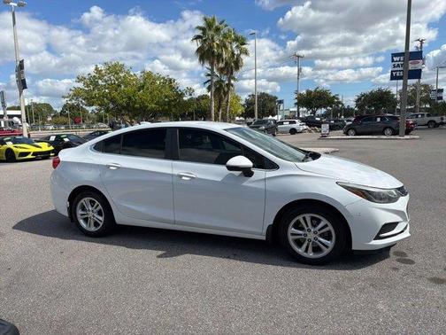 2018 Chevrolet Cruze LT