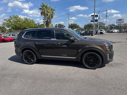 2022 Kia Telluride SX