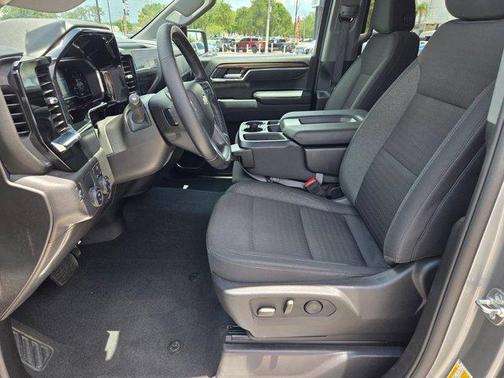 Sterling Gray Metallic 2025 Chevrolet Silverado 1500 LT