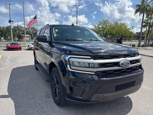 2024 Ford Expedition XLT