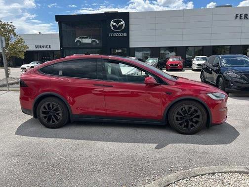 2022 Tesla Model X Base