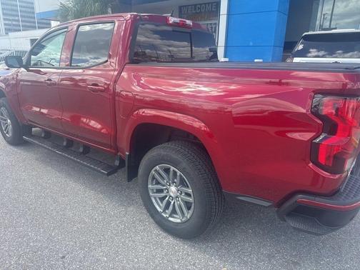 2025 Chevrolet Colorado LT