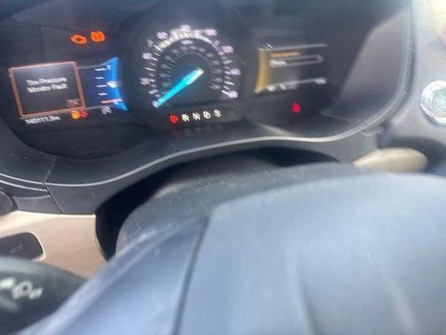 Gray 2018 Ford Fusion SE