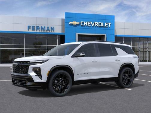White 2026 Chevrolet Traverse RS